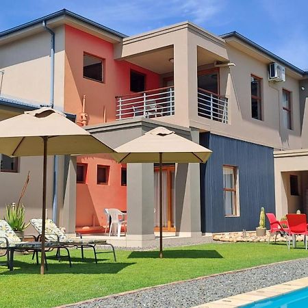 Karoo Sun Boutique Guest House Oudtshoorn Exterior foto