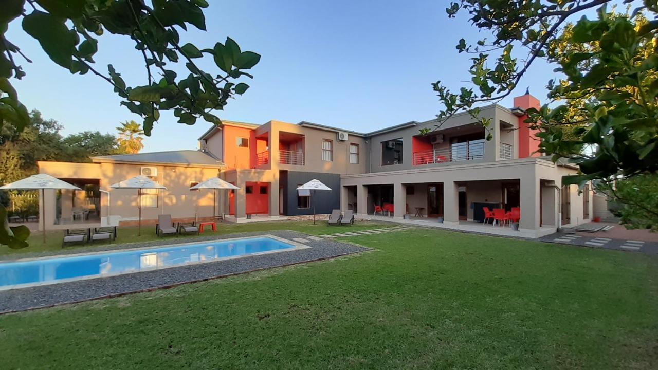 Karoo Sun Boutique Guest House Oudtshoorn Exterior foto