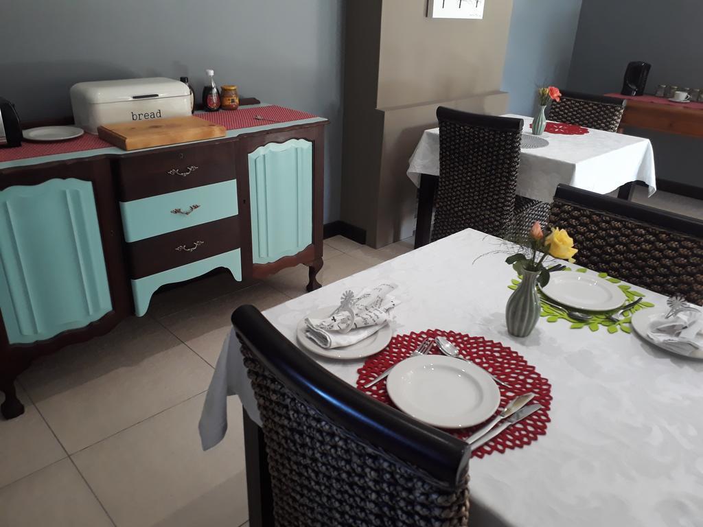 Karoo Sun Boutique Guest House Oudtshoorn Exterior foto
